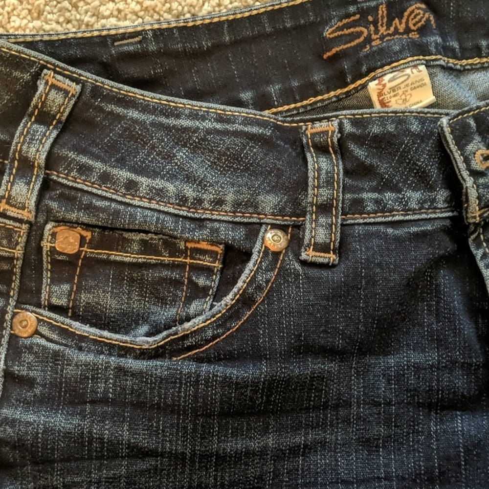 Silver Suki jeans. Size 30/30. Pre owned - Picture 2 of 6
